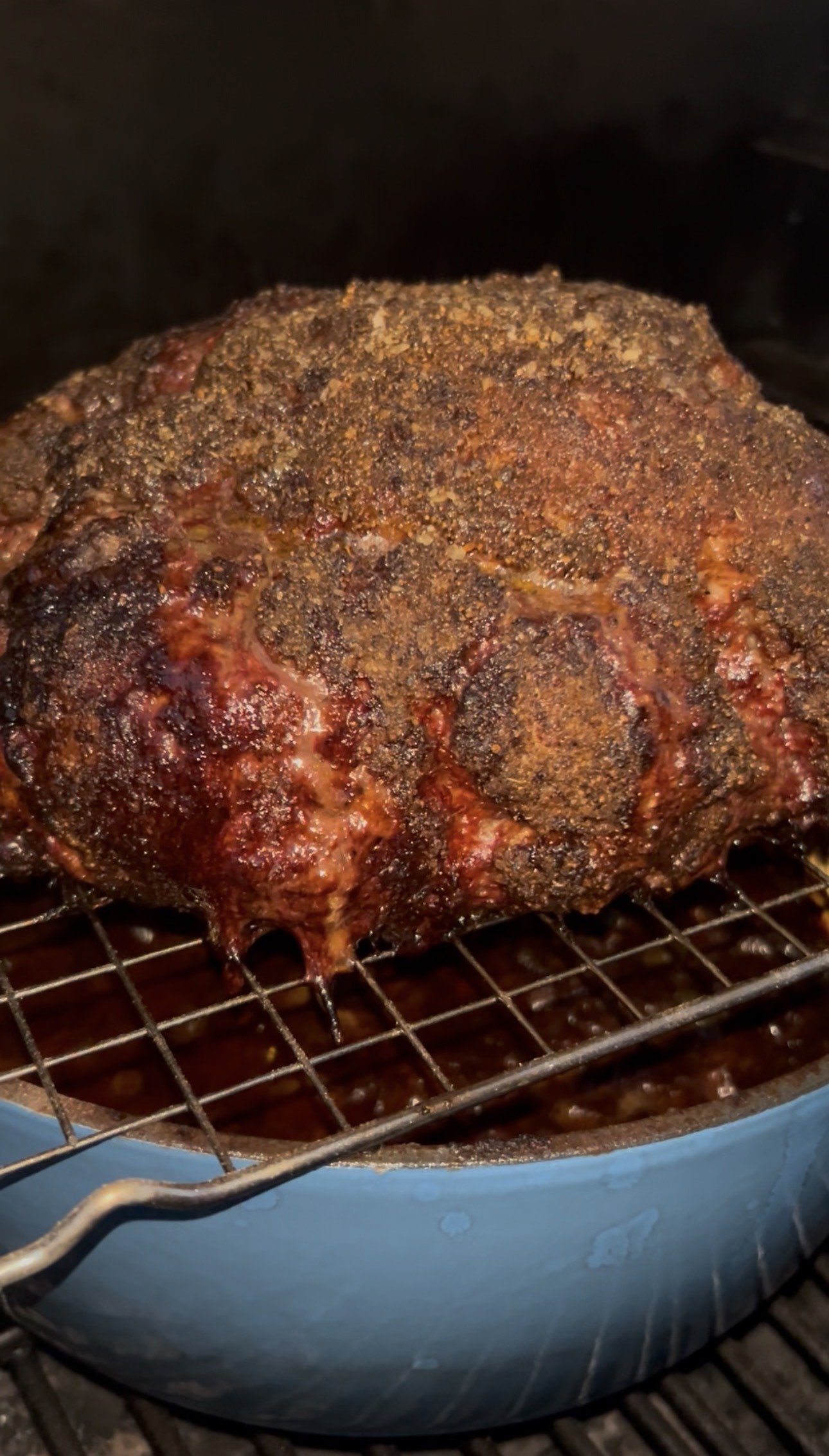 Bearded BBQ Texas Most Wanted Chili — smoked meatball over a Dutch oven